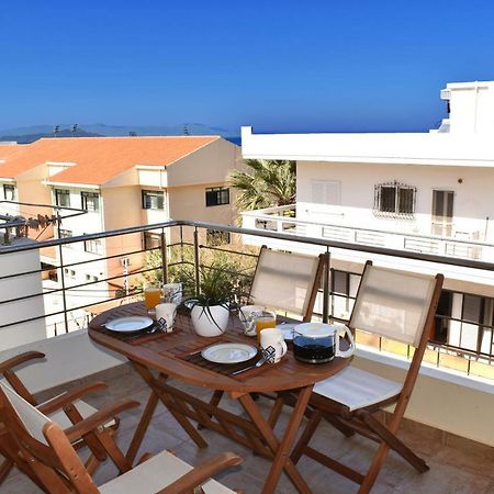 Karma Apartment - Next To Sandy Beach Chrissi Akti Chania Exterior foto