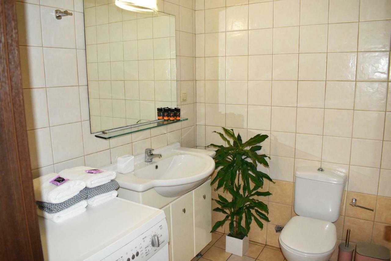 Karma Apartment - Next To Sandy Beach Chrissi Akti Chania Exterior foto