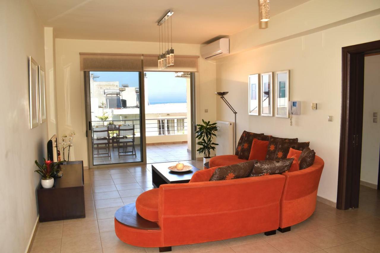 Karma Apartment - Next To Sandy Beach Chrissi Akti Chania Exterior foto