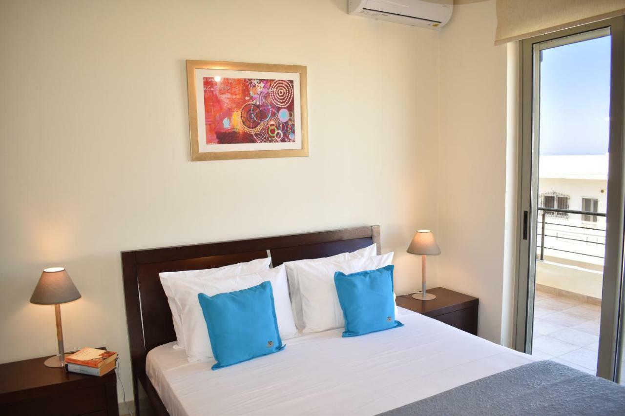 Karma Apartment - Next To Sandy Beach Chrissi Akti Chania Exterior foto