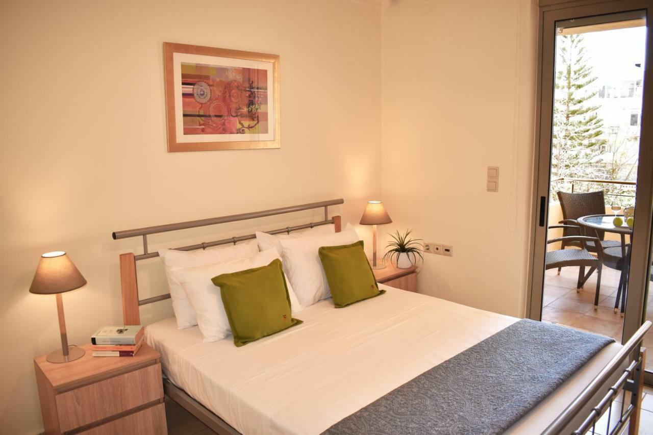 Karma Apartment - Next To Sandy Beach Chrissi Akti Chania Exterior foto